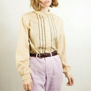 Vintage Collared Floral Blouse